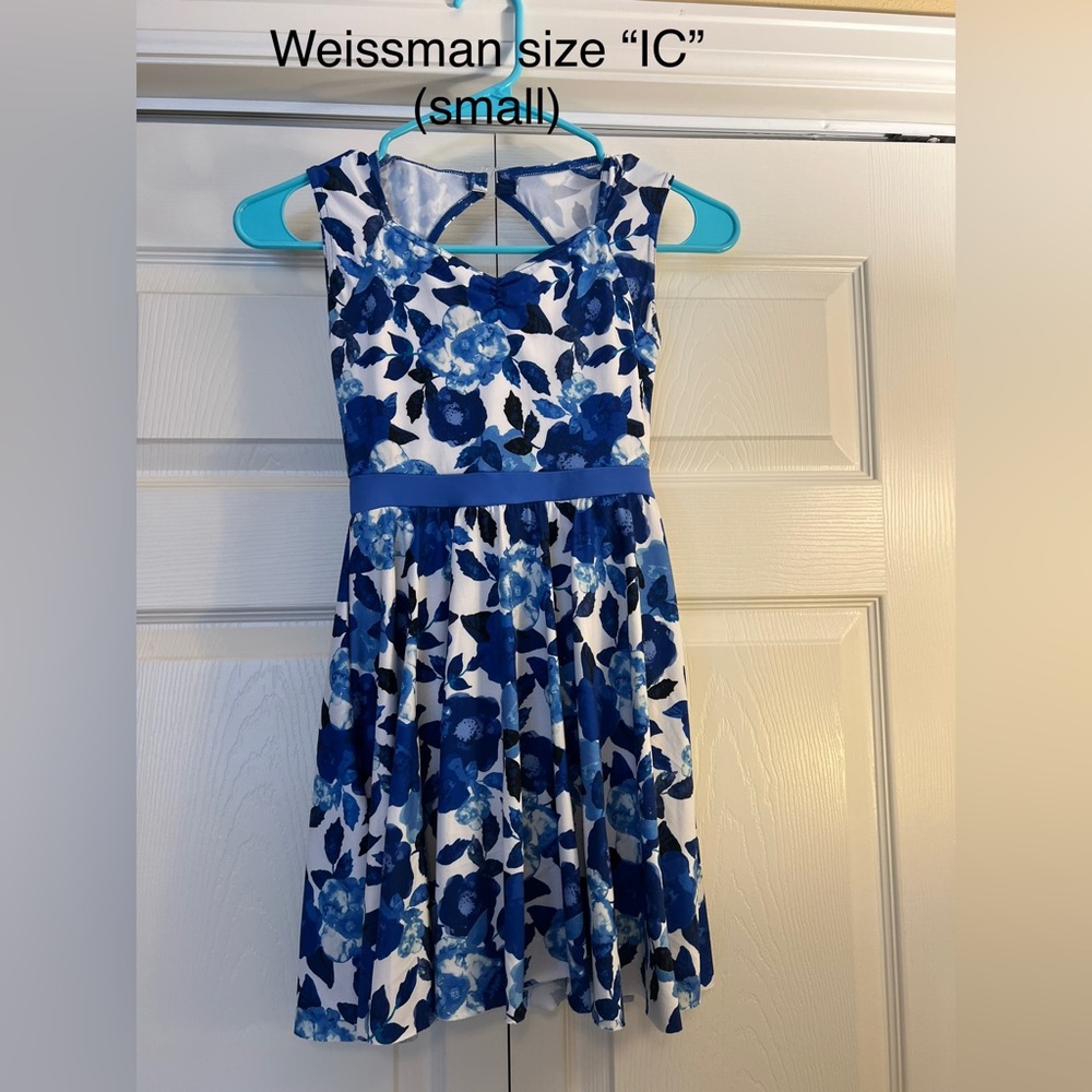 Dress costume for dance